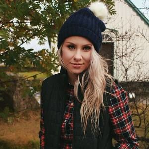 Meet your Posher, Ana